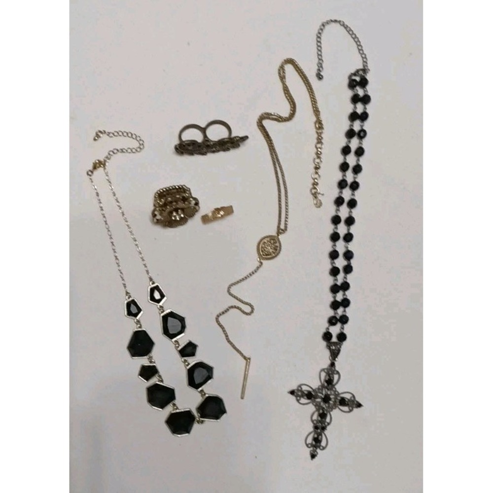 Jewelry WhimsyGoth Dark 2 Finger Ring Cross Necklaces Rings 6 Piece Lot